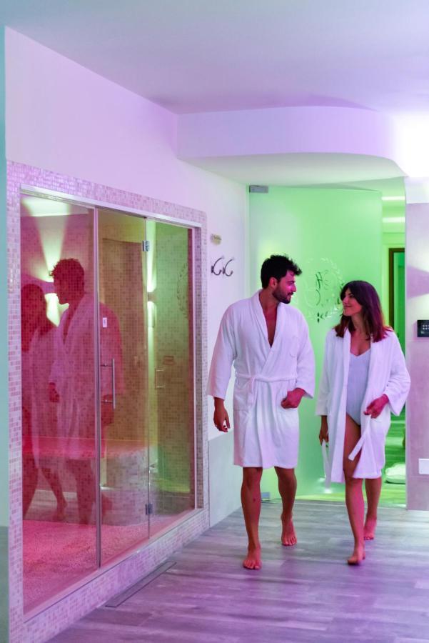 Hotel Giardino Suites&spa 4*