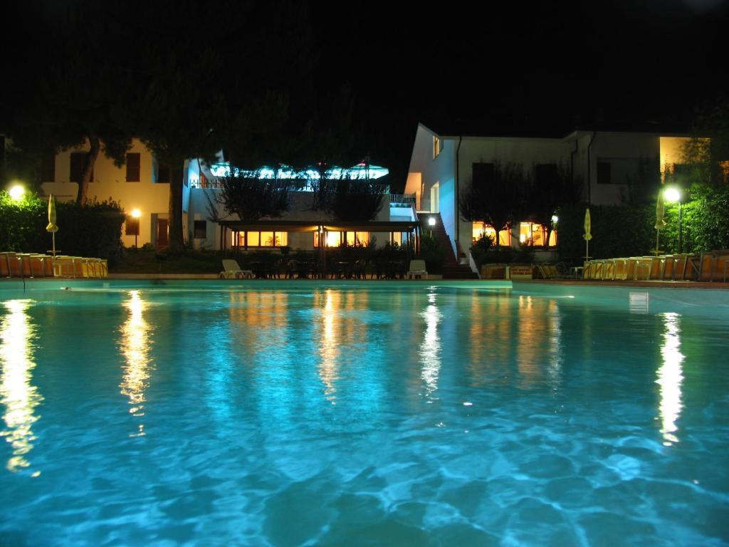 Giardino Suites&spa Hotel 4*